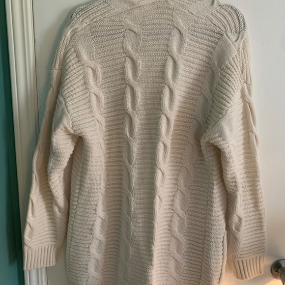 Off white cable knit cardigan sweater - Picture 2 of 3